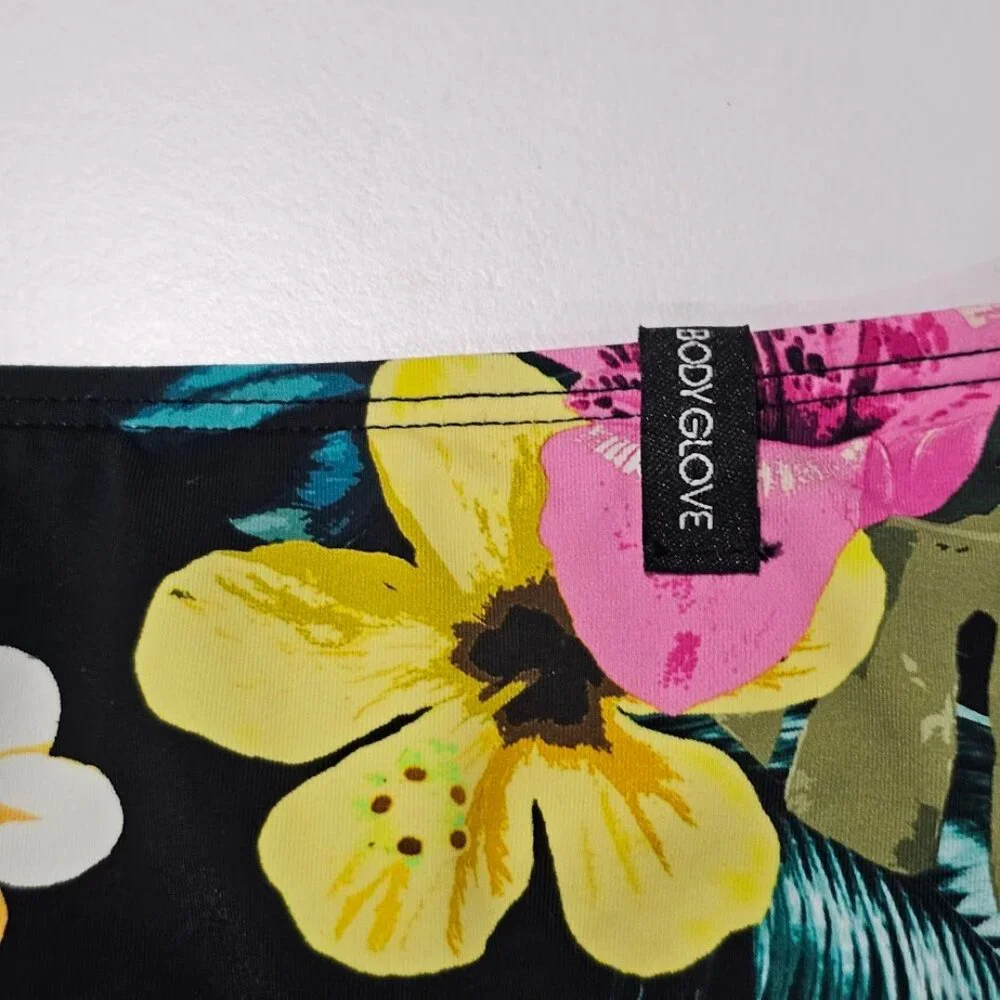 Body Glove Tropical Island Printed Bikini Bottom - Picture 7 of 10